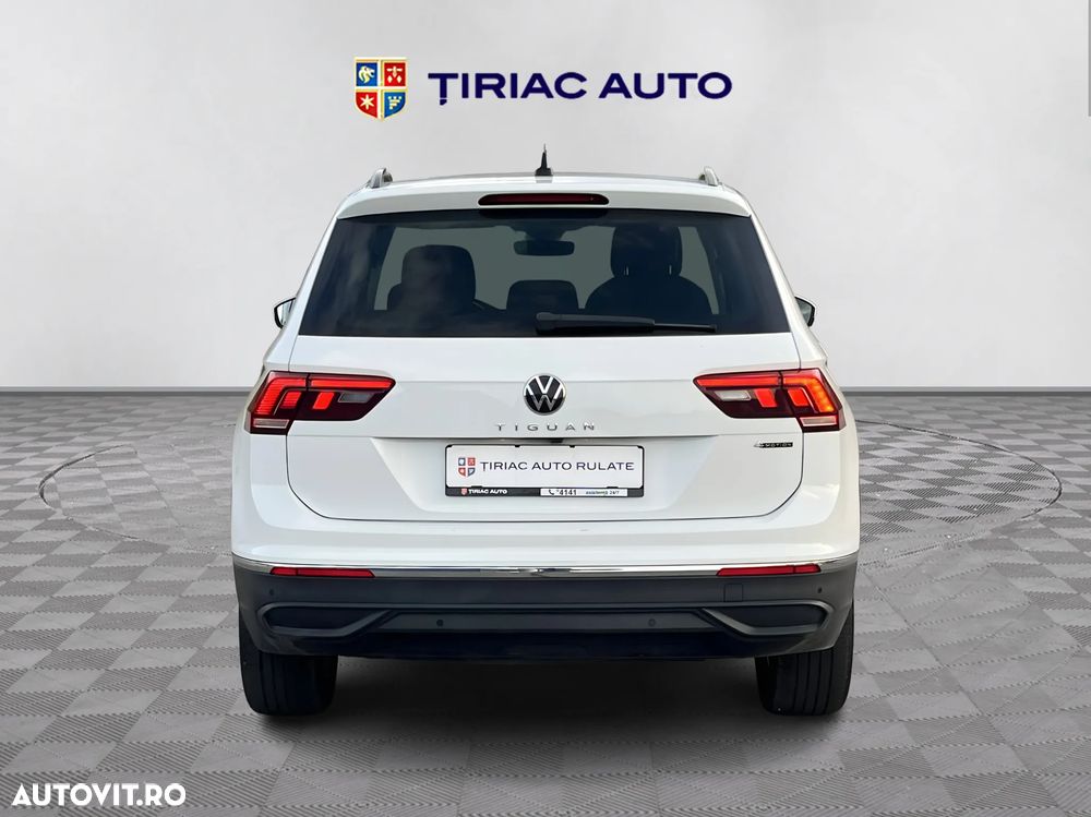 Volkswagen Tiguan - 5