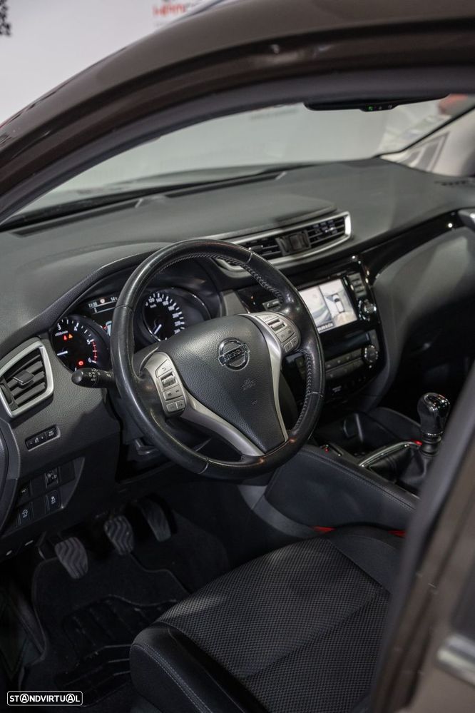 Nissan Qashqai 1.5 dCi N-Connecta - 10