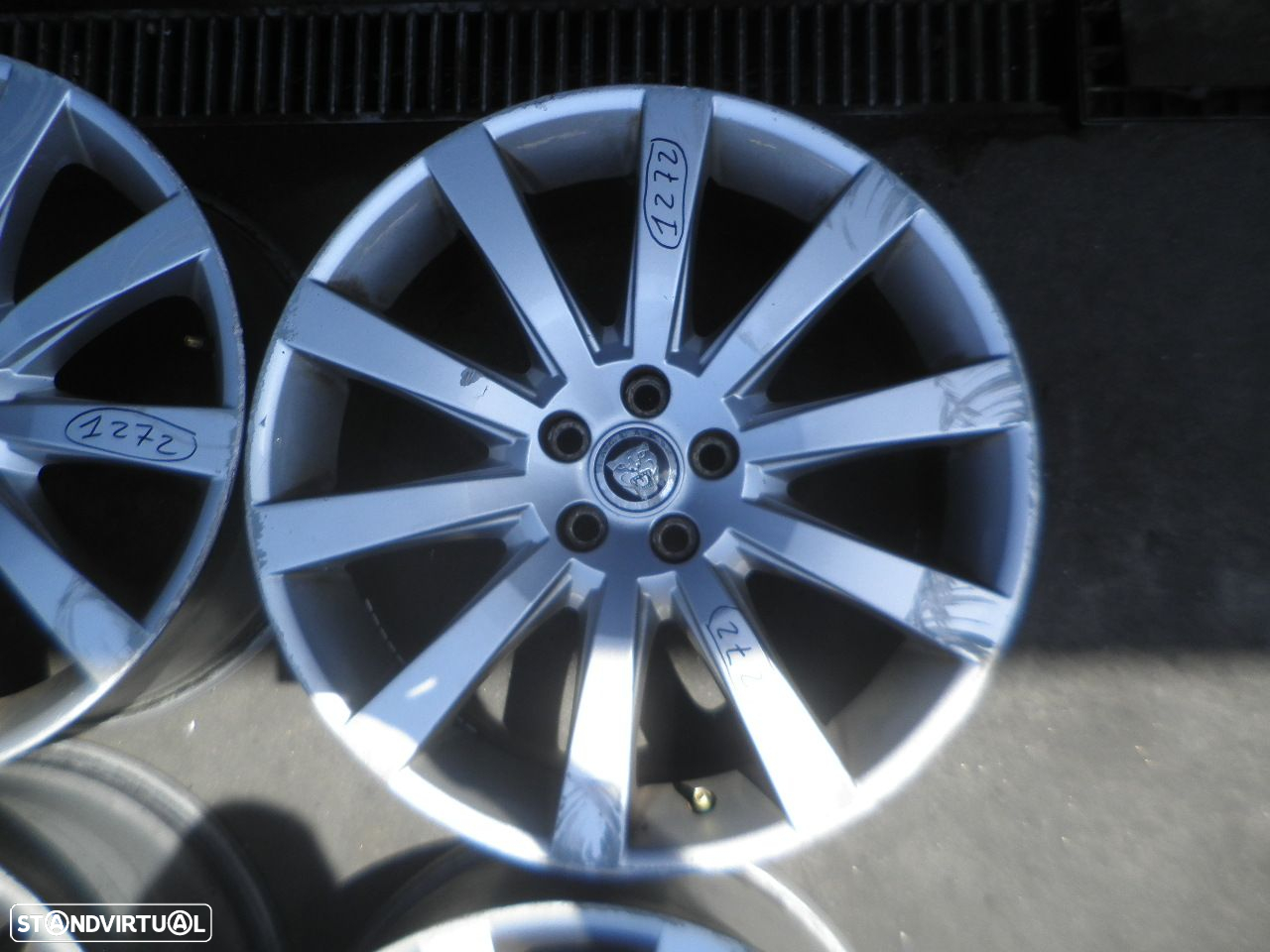 Jogo De Jantes Jgjant1272 JAGUAR XF 2008 2.7D 207CV 4P Preto ET49 8X19 5X108 62.6MM - 4