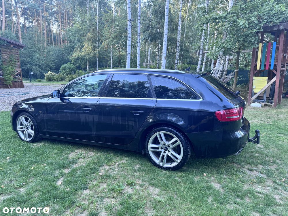 Audi A4 Avant - 5
