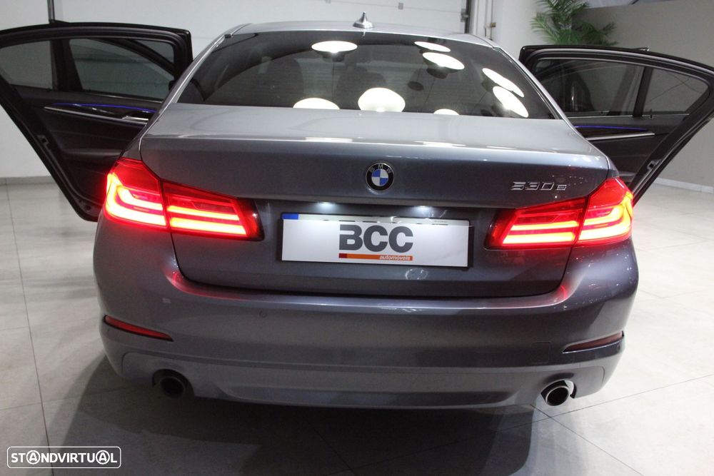 BMW 530 e iPerformance Line Luxury - 19