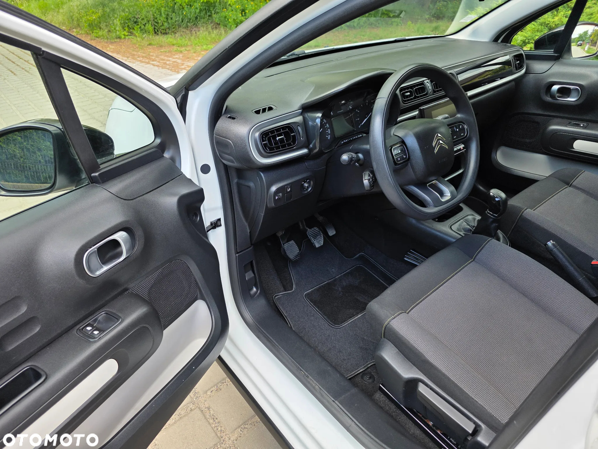 Citroën C3 1.2 PureTech Feel - 11