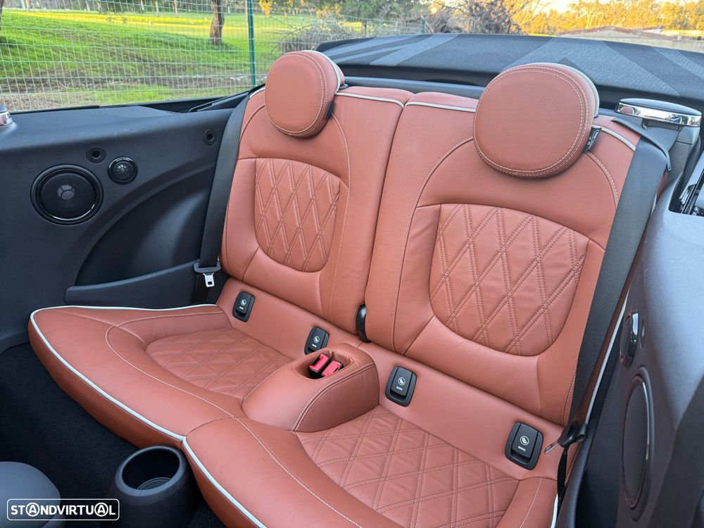 MINI Cabrio John Cooper Works Auto Desportiva - 31