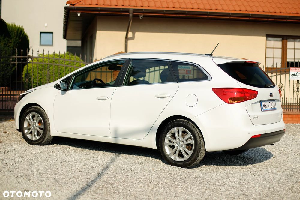 Kia Ceed 1.6 CRDi L - 7