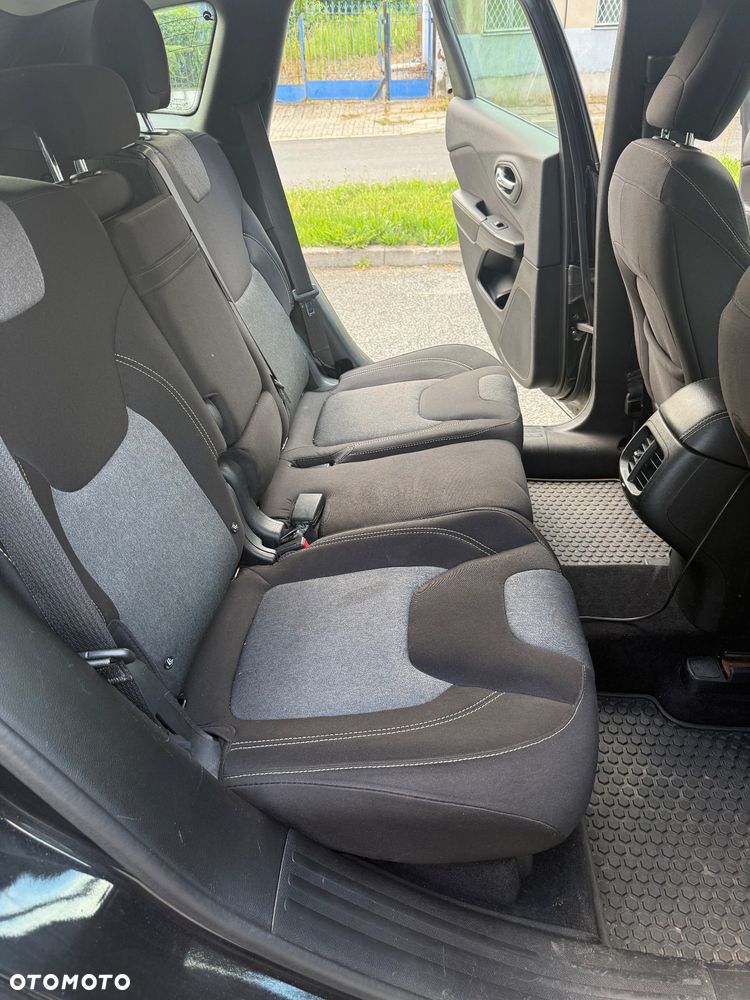 Jeep Cherokee 2.0 MJD Active Drive I Longitude - 15