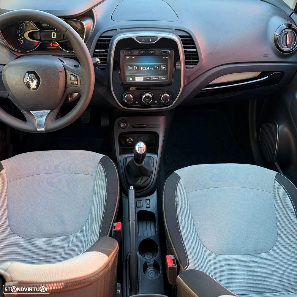 Renault Captur 0.9 TCE Exclusive - 4