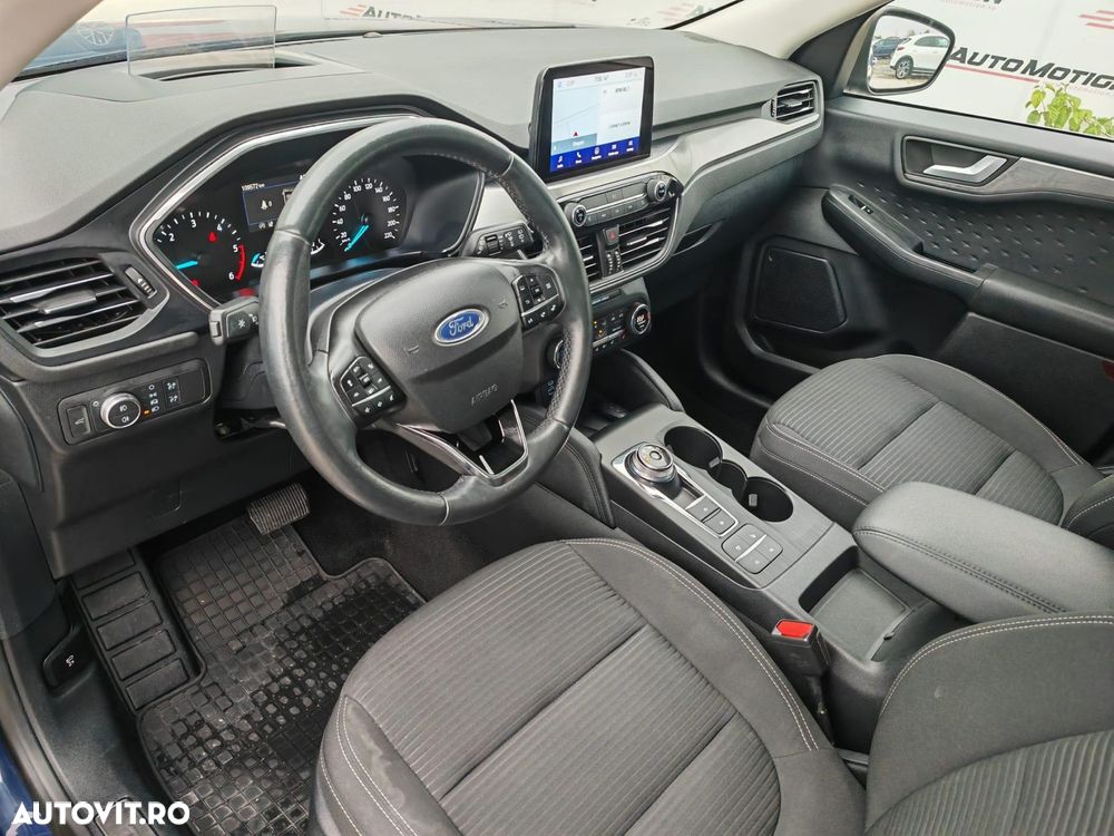 Ford Kuga - 13