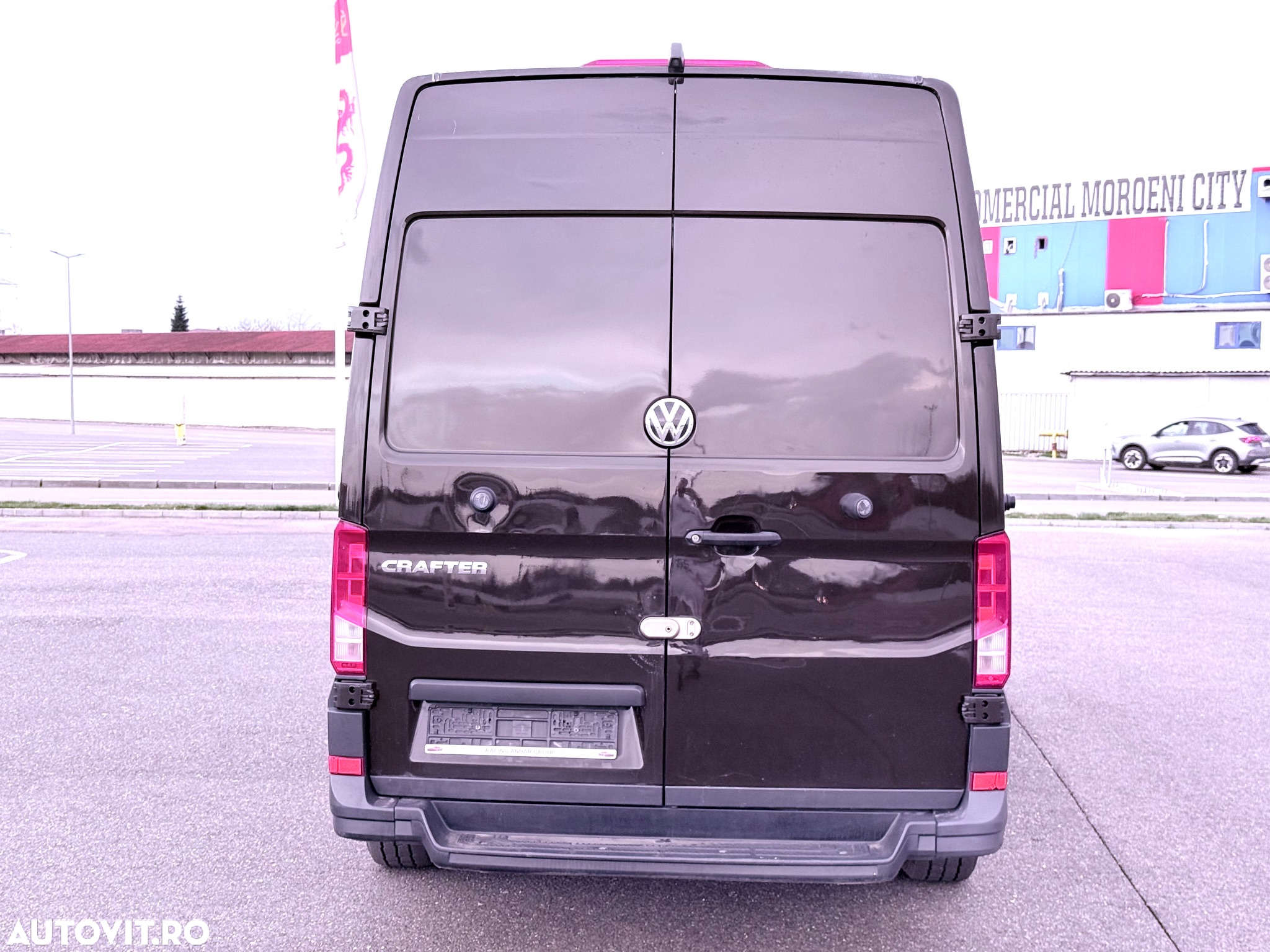 Volkswagen Crafter 3.5 CD Bena L3 FWD 103kW - 12