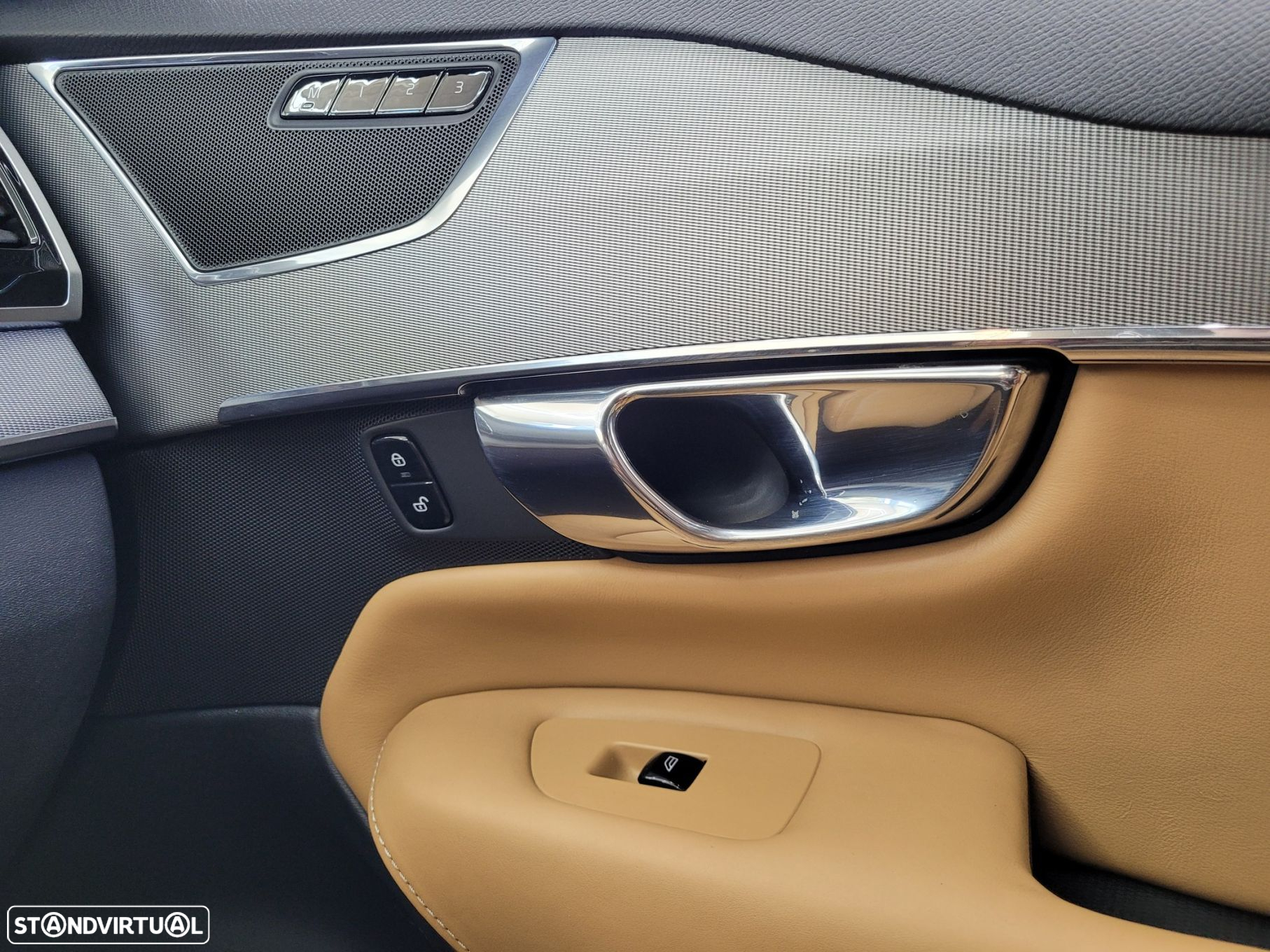 Volvo XC 90 2.0 T8 PHEV Inscription AWD - 56