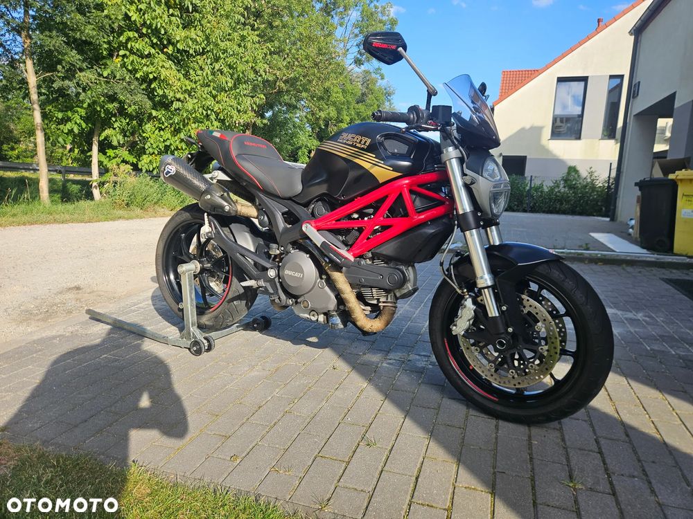 Ducati Monster - 3