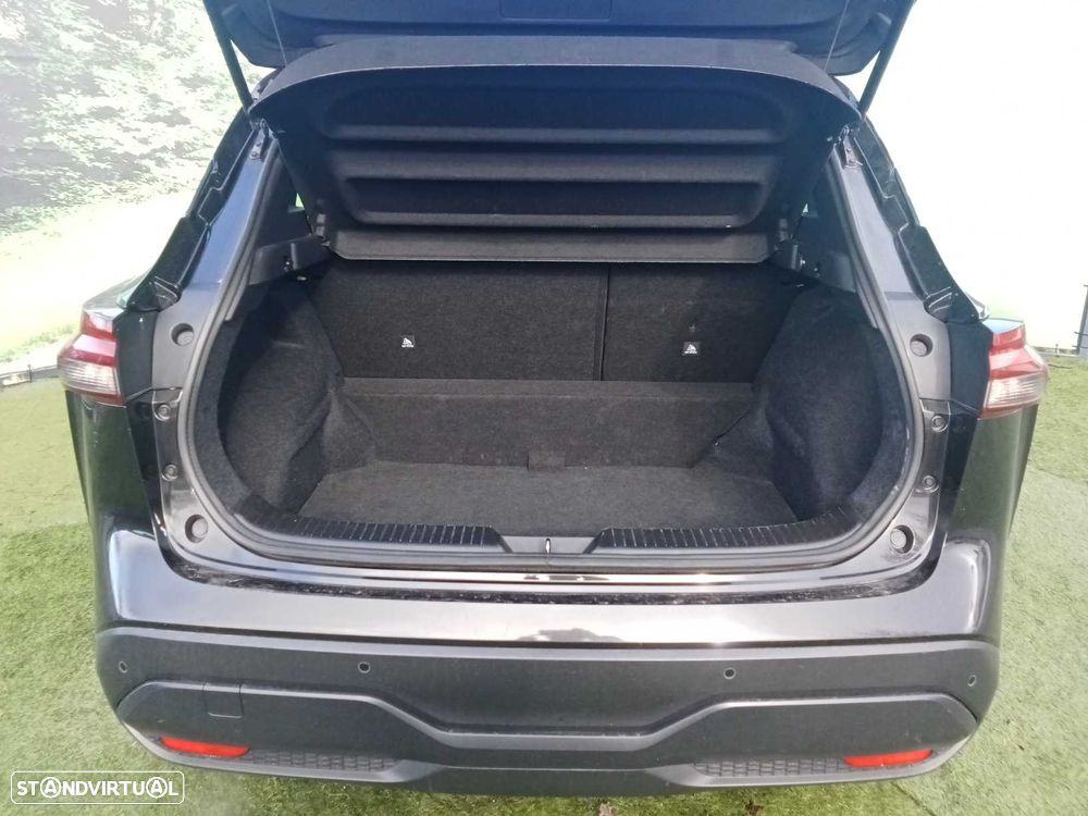 Nissan Qashqai 1.3 DIG-T N-Connecta LED - 10