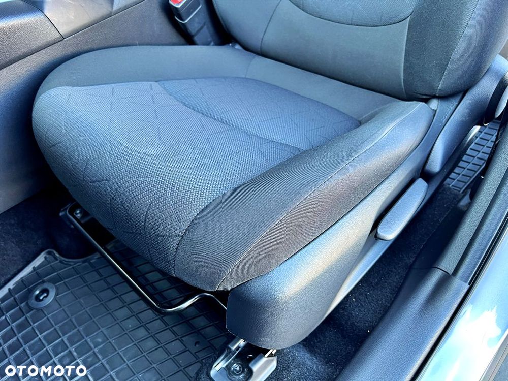Toyota RAV4 2.0 Comfort 4x4 MS - 15
