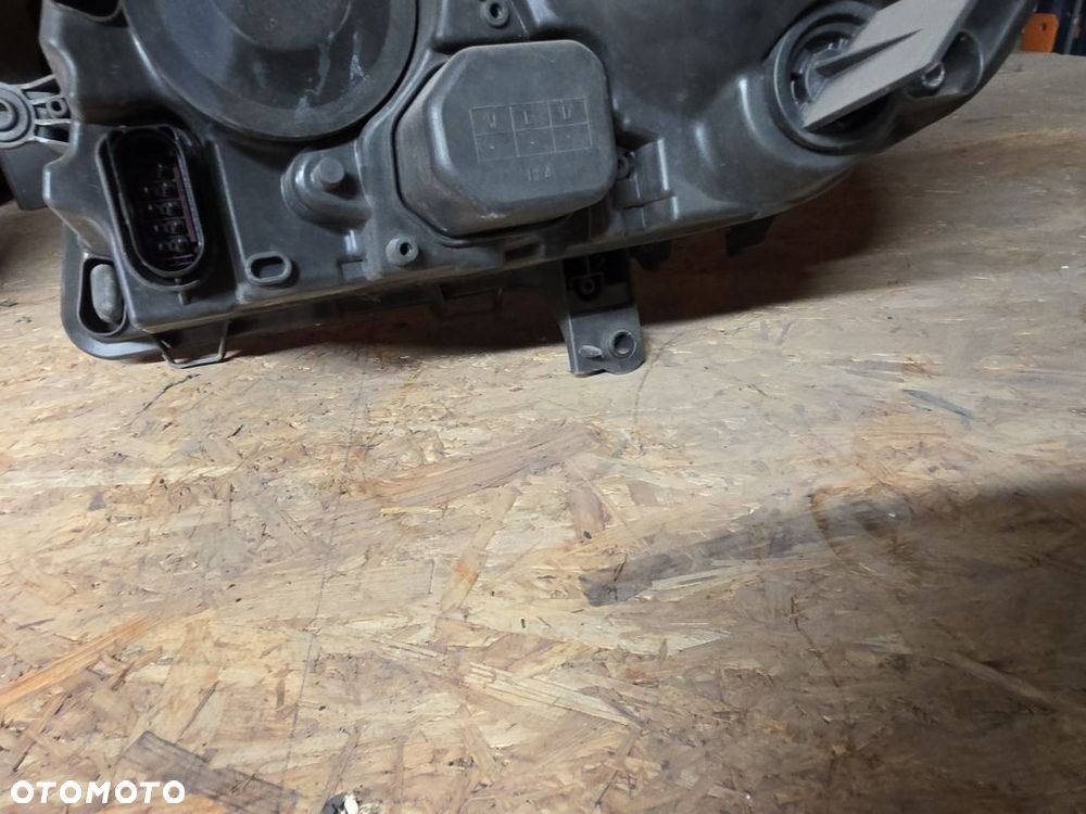 VOLKSWAGEN POLO 9N3 LAMPA PRZEDNIA PRAWA LEWA ANGLIK - 8