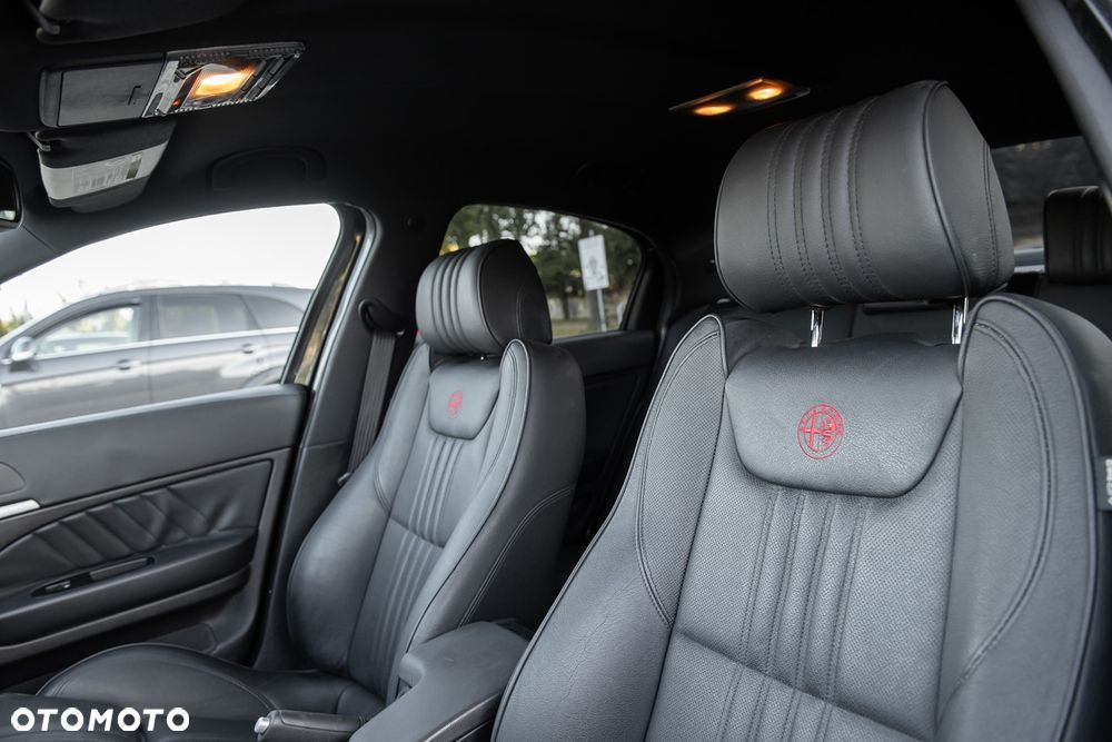 Alfa Romeo 159 1750TBi Sport - 18