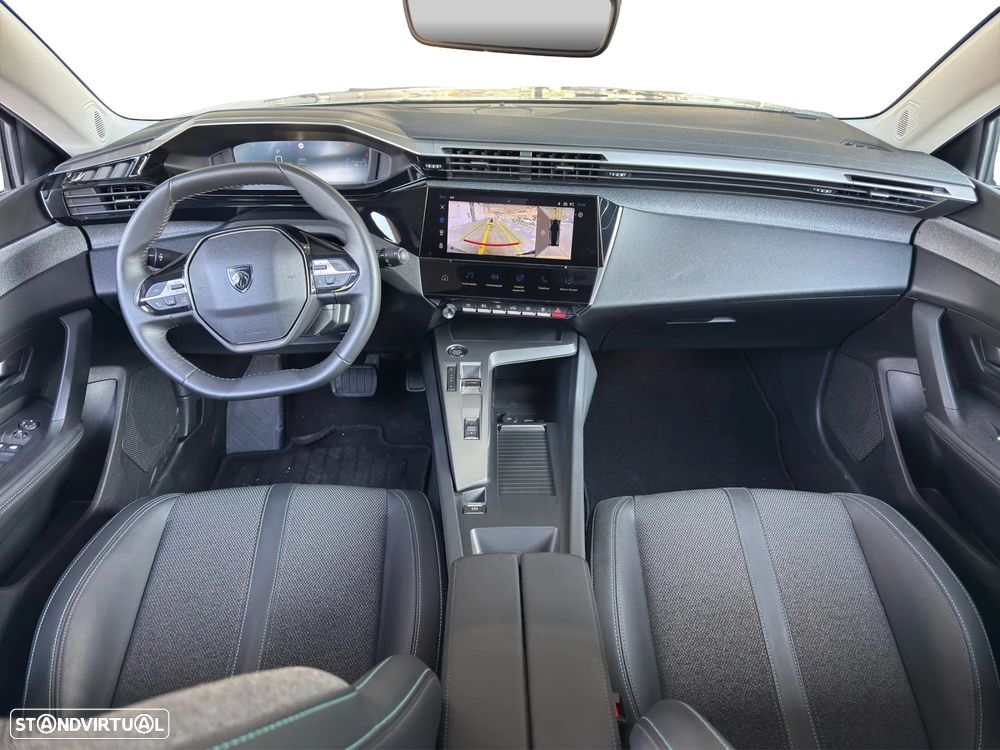 Peugeot e-308 54 kWh Allure - 11