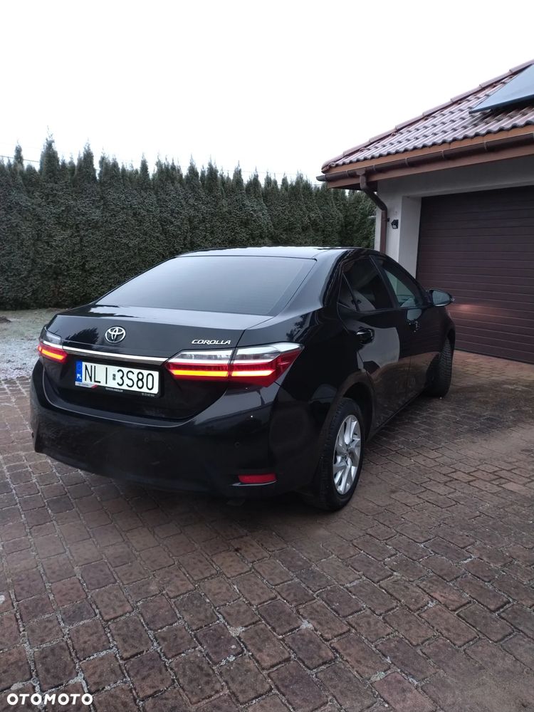 Toyota Corolla 1.6 Comfort - 5