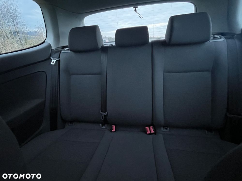 Volkswagen Golf - 11