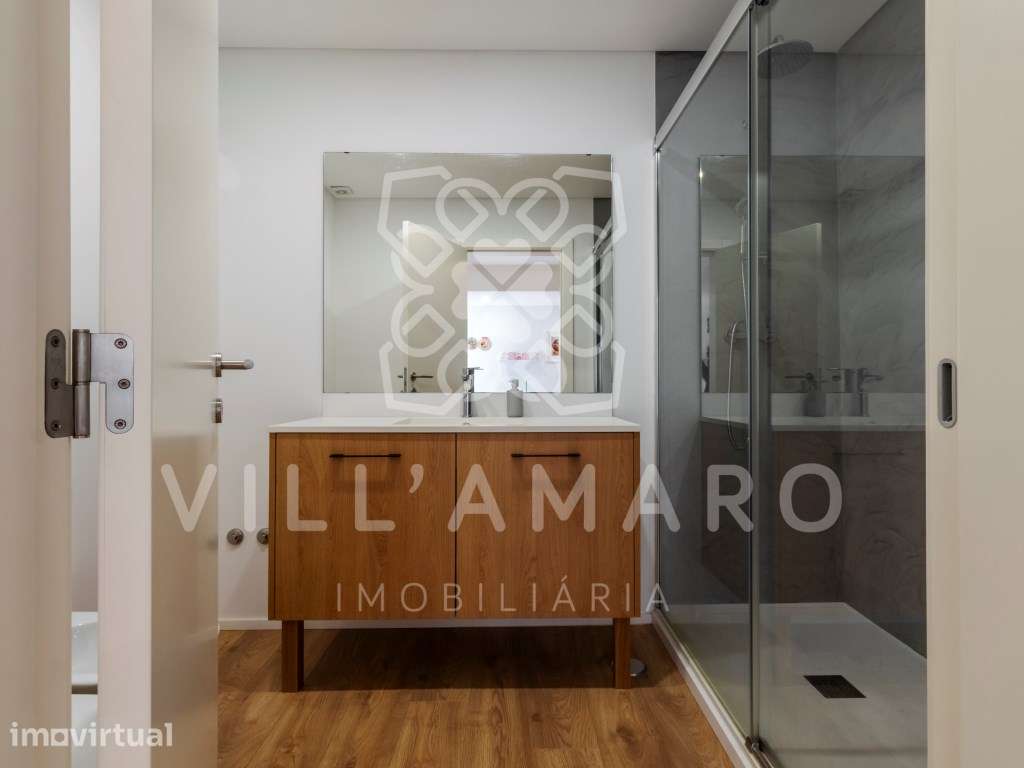 Apartamento T3+1 em condomínio fechado, com 2 terraços, arrecadação... - Grande imagem: 2/60
