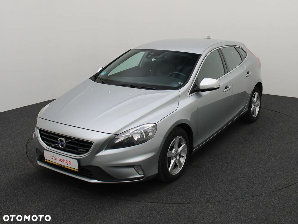 Volvo V40 D4 Drive-E R-Design Kinetic - 1