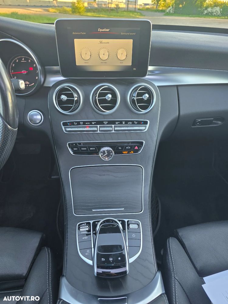 Mercedes-Benz C - 18