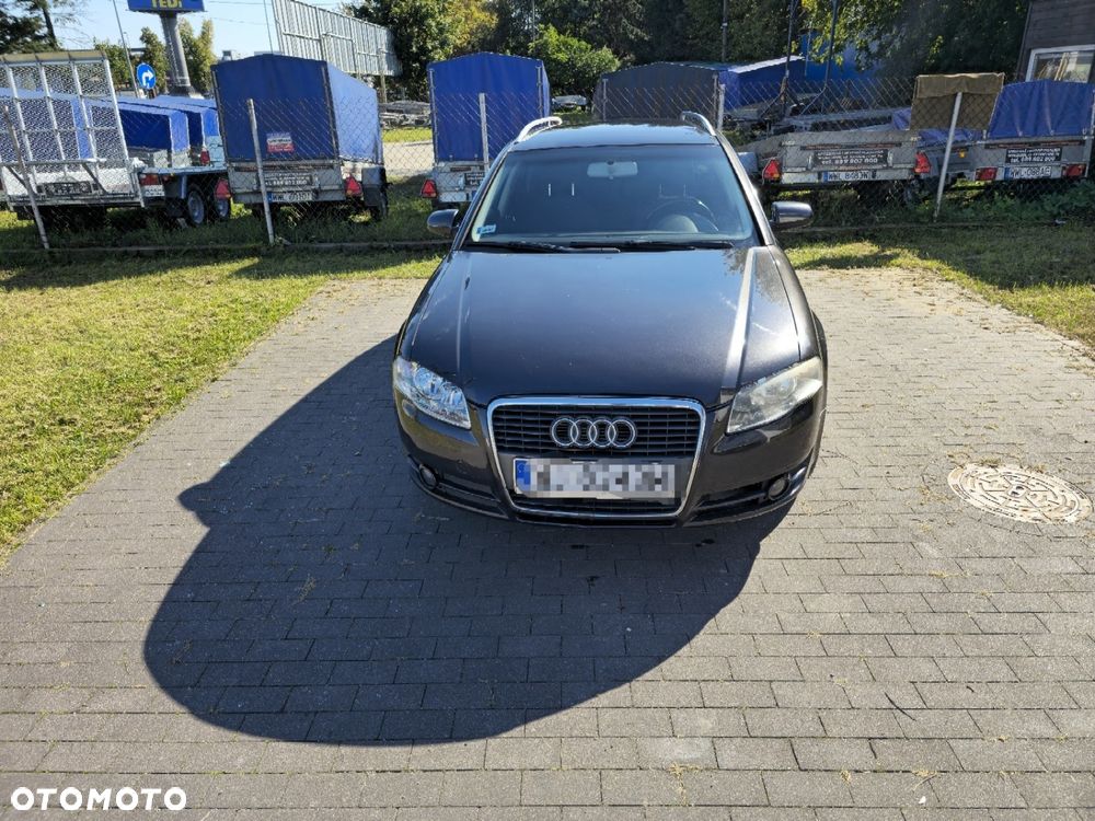 Audi A4 Avant - 1