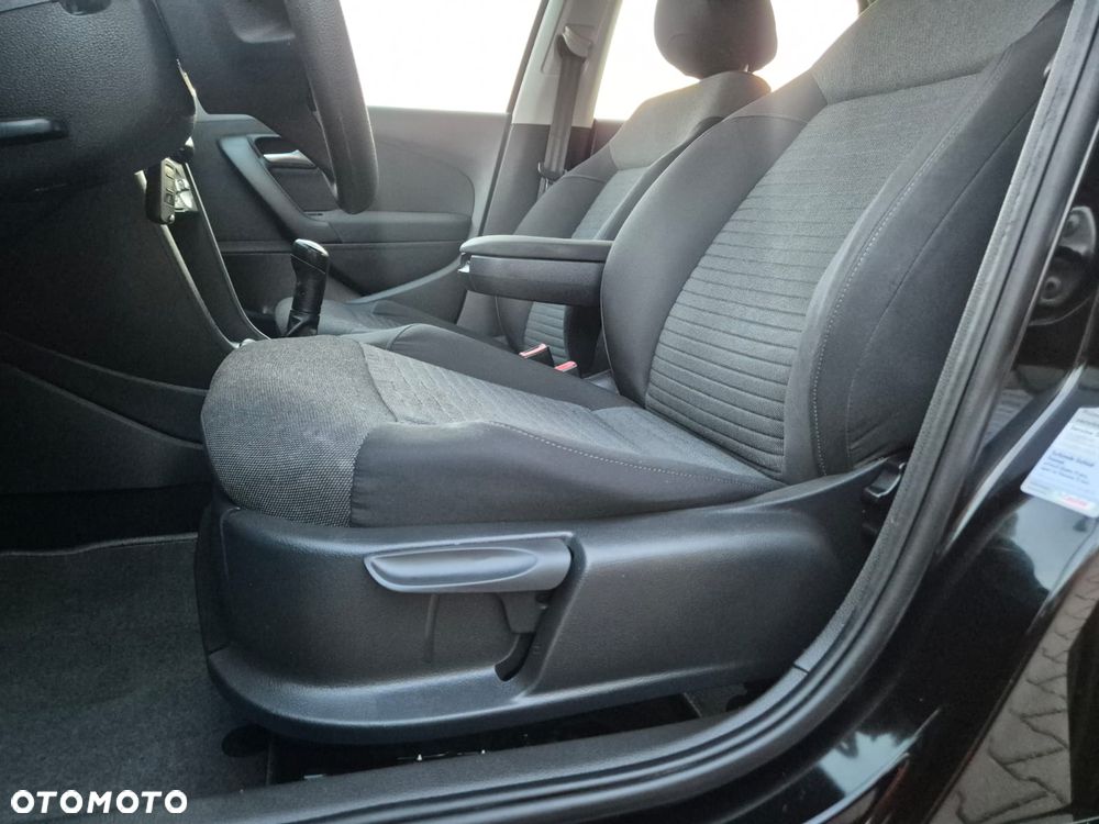 Volkswagen Polo - 14