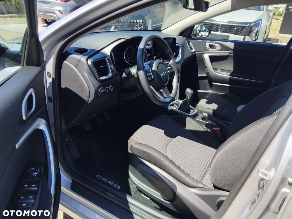 Kia Ceed 1.5 T-GDI M - 18