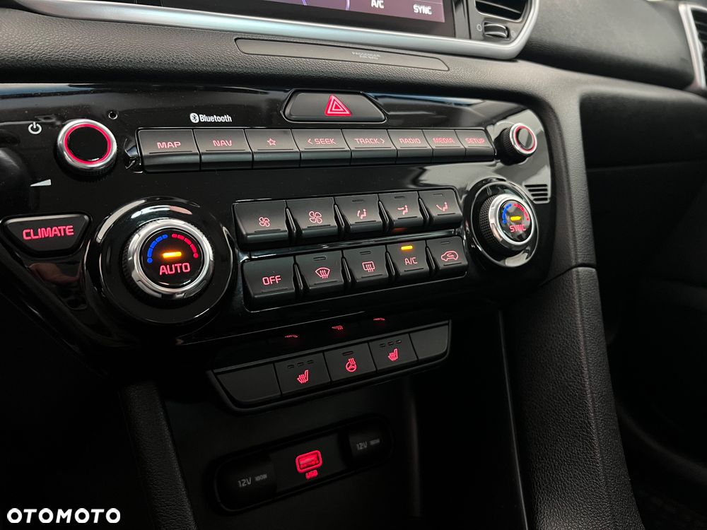 Kia Sportage 1.6 CRDI MHEV Black Edition Plus 4WD - 33