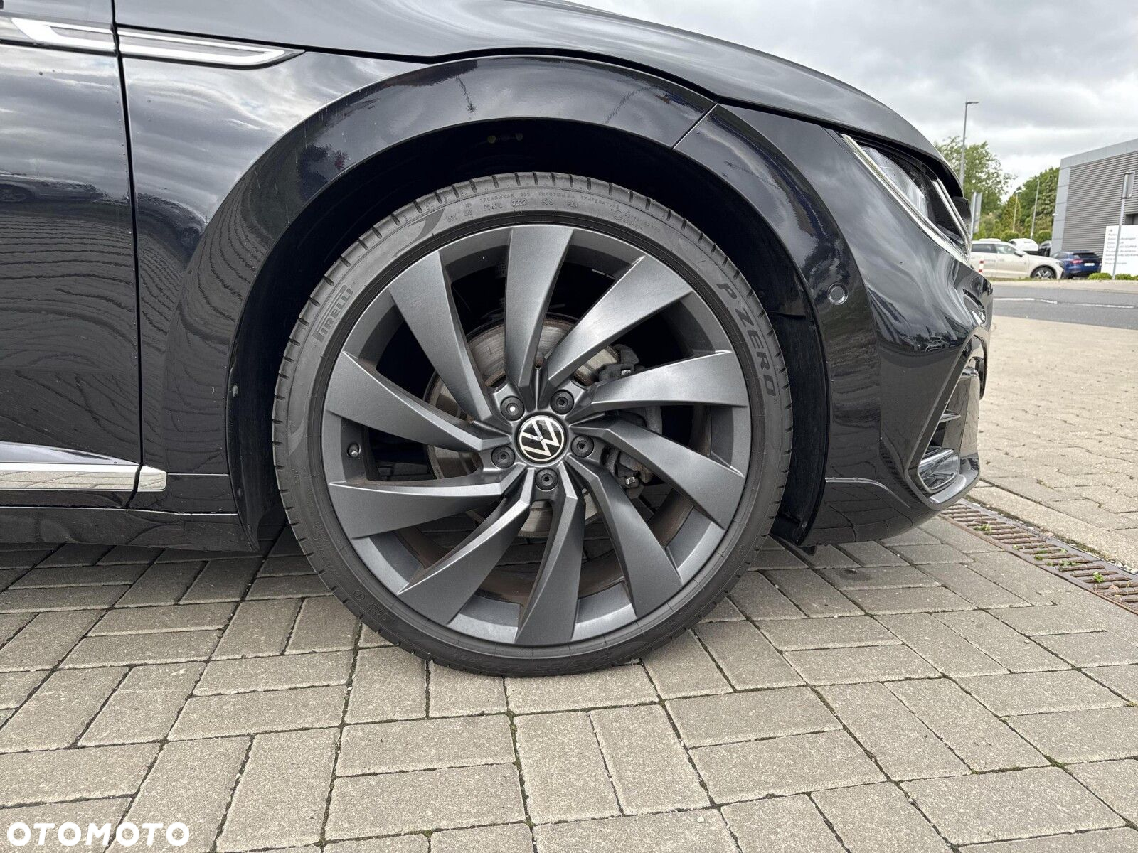 Volkswagen Arteon 2.0 TSI R-Line DSG - 9