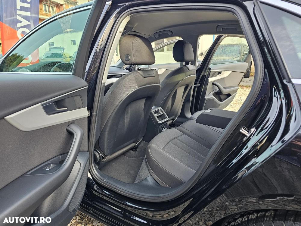 Audi A4 35 TDI S tronic MHEV S Line - 22