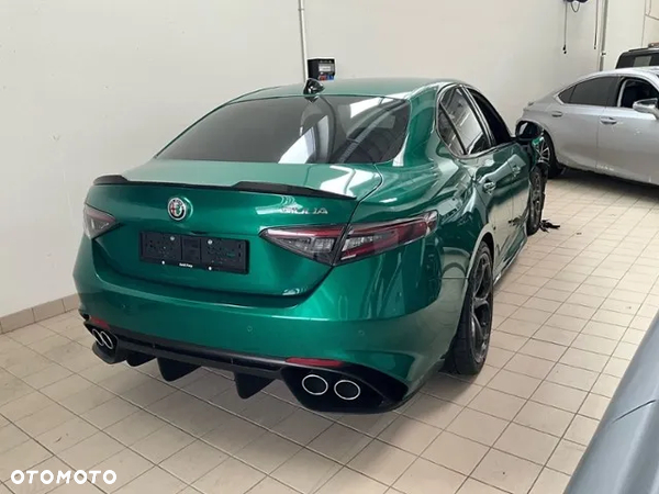 Alfa Romeo Giulia 2.9 Bi Turbo V6 Quadrifoglio