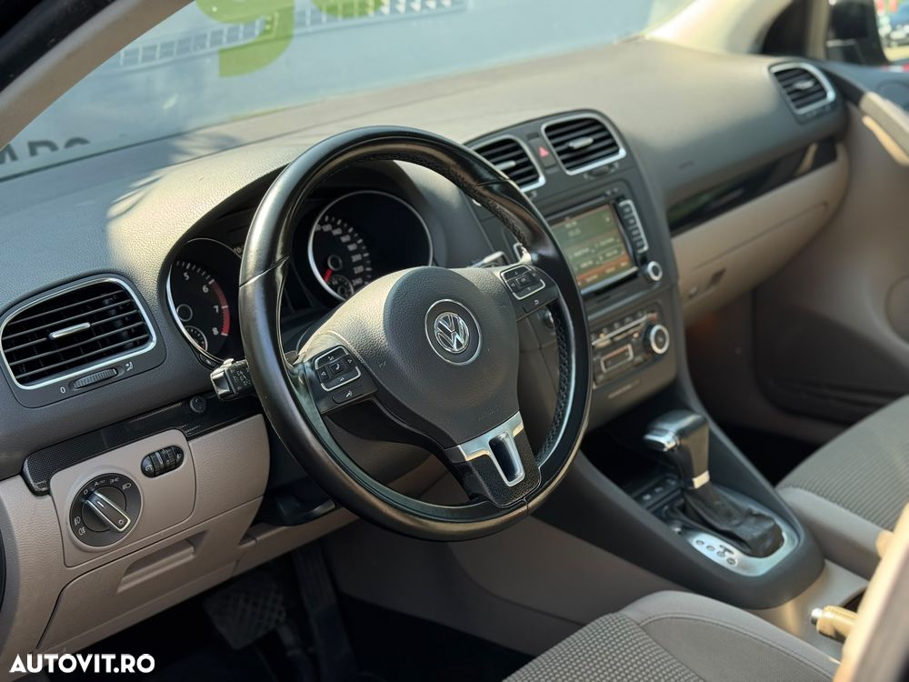 Volkswagen Golf - 29