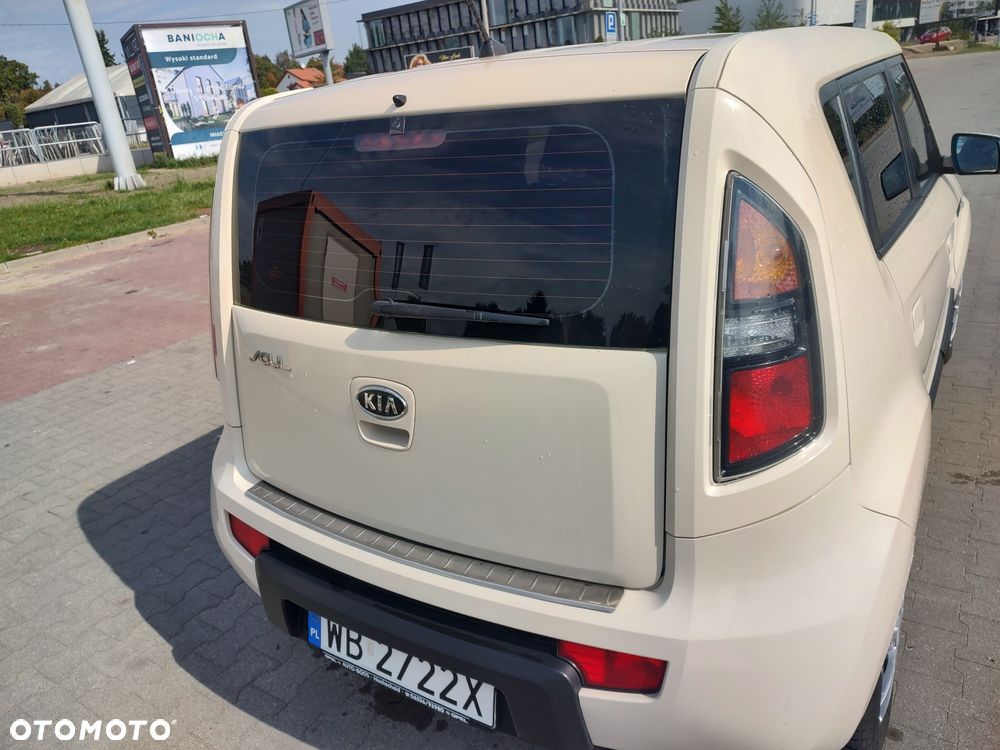 Kia Soul 2009 photo 3