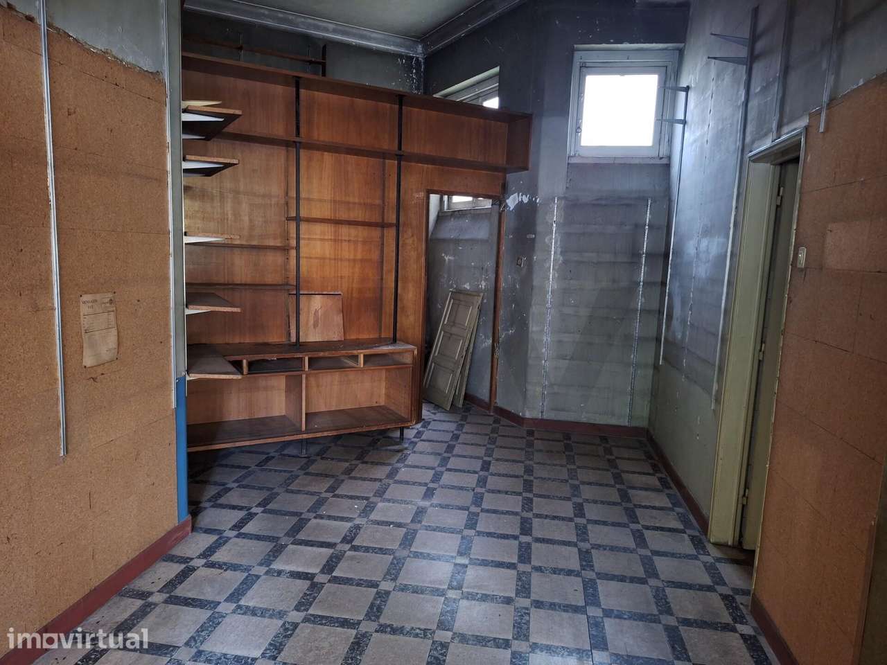 Loja para venda Lisboa na zona da Estefânia - Grande imagem: 3/16