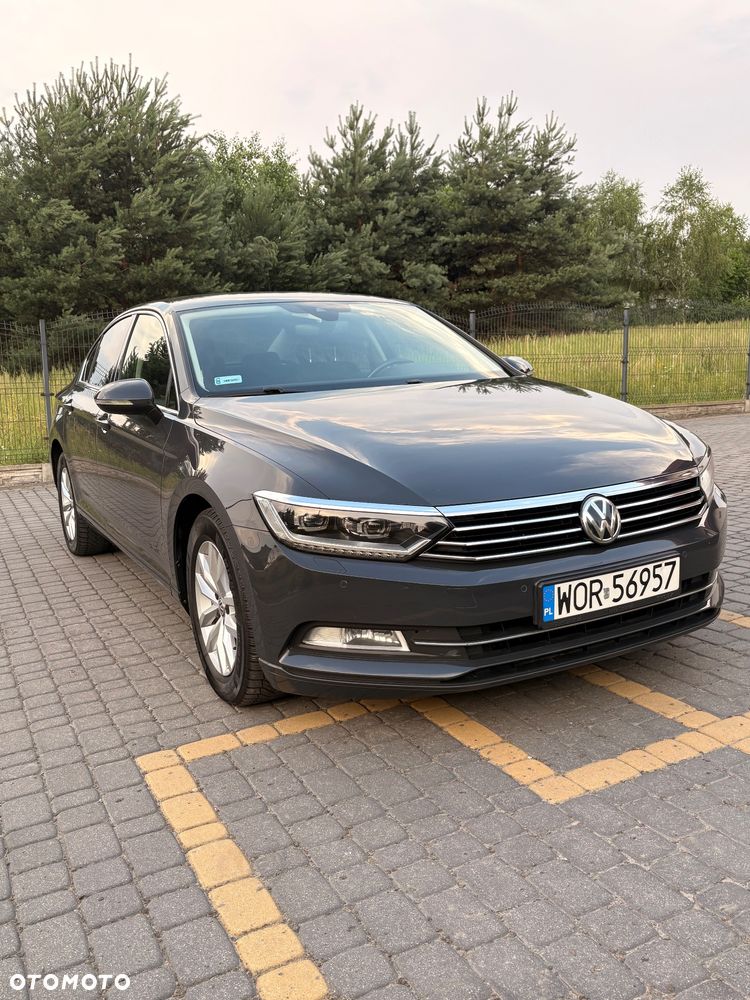 Volkswagen Passat 2.0 TDI BMT Comfortline DSG - 10