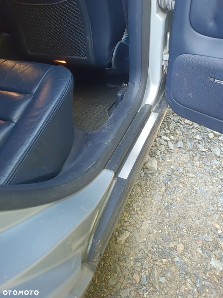 Audi A6 Avant 2.8 30V Quattro - 11