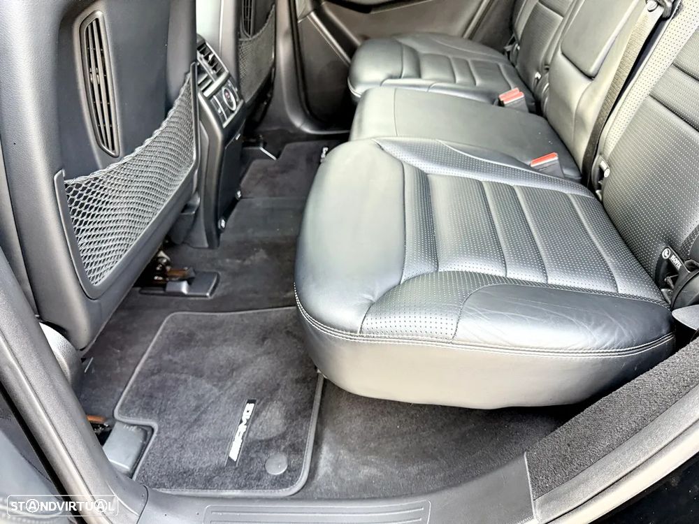 Mercedes-Benz ML 63 AMG 4Matic SpeedshiftFT 7G-TRONIC Performance Package - 35