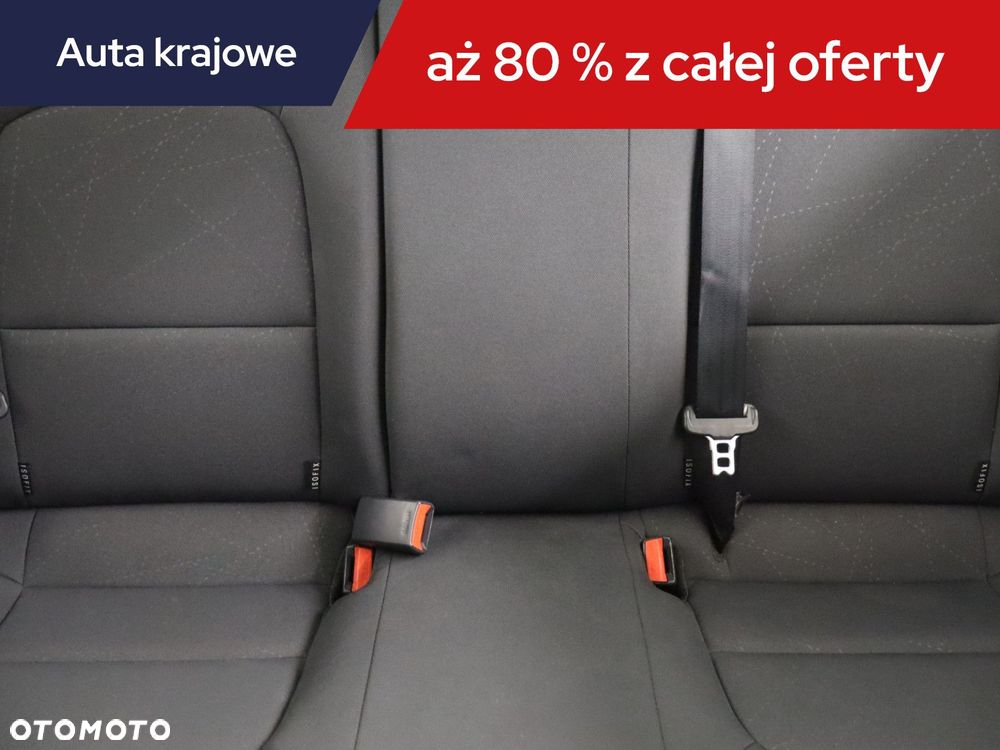 Kia Rio - 12