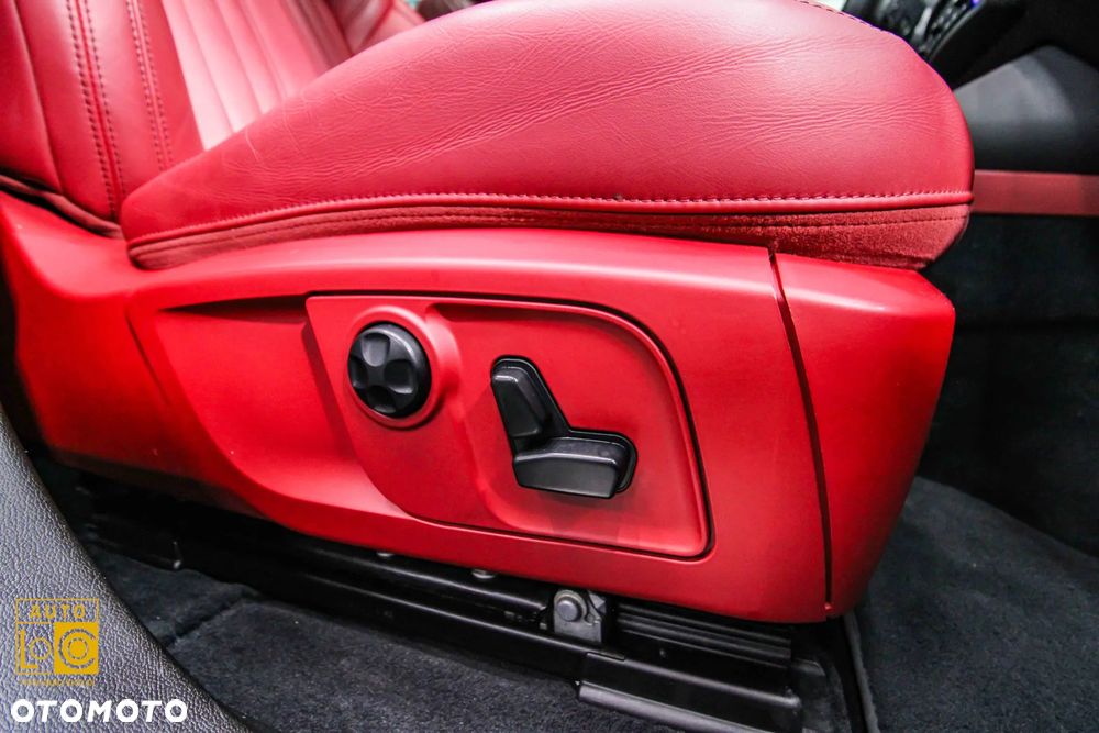 Maserati Levante Q4 GranLusso - 34