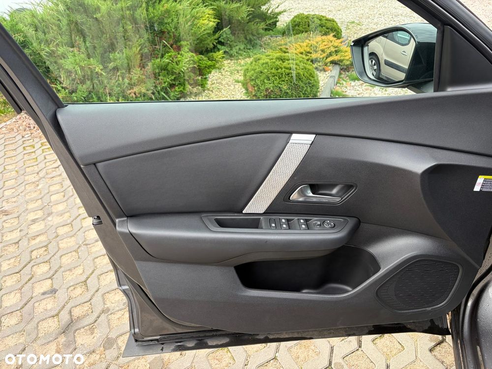 Citroën C4 BlueHDi 130 Stop&Start EAT8 MAX - 13