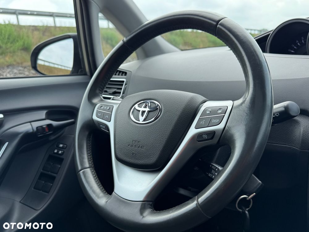 Toyota Verso 1.8 5-Sitzer Skyview Edition - 35