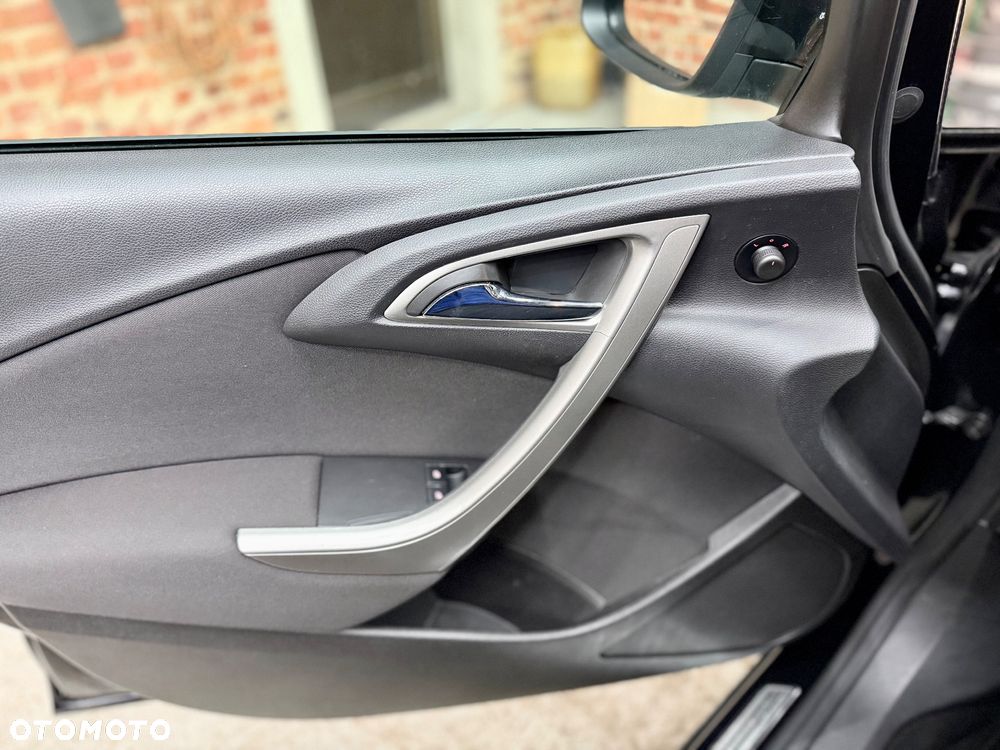 Opel Astra 1.6 Active - 23