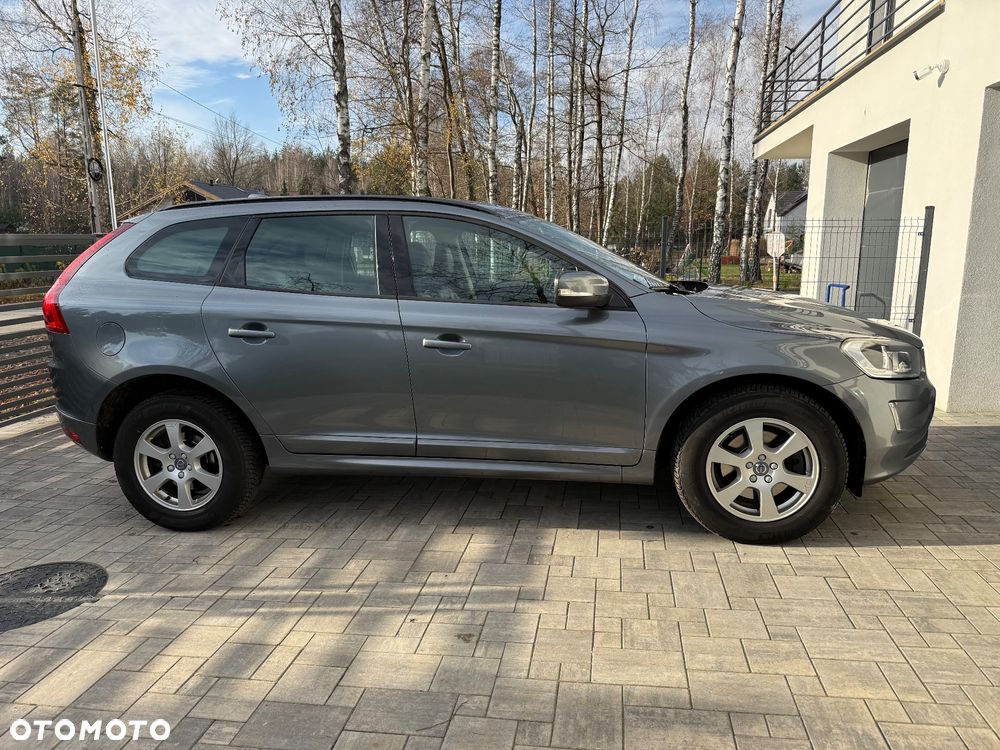 Volvo XC 60 D3 Drive-E Kinetic - 1