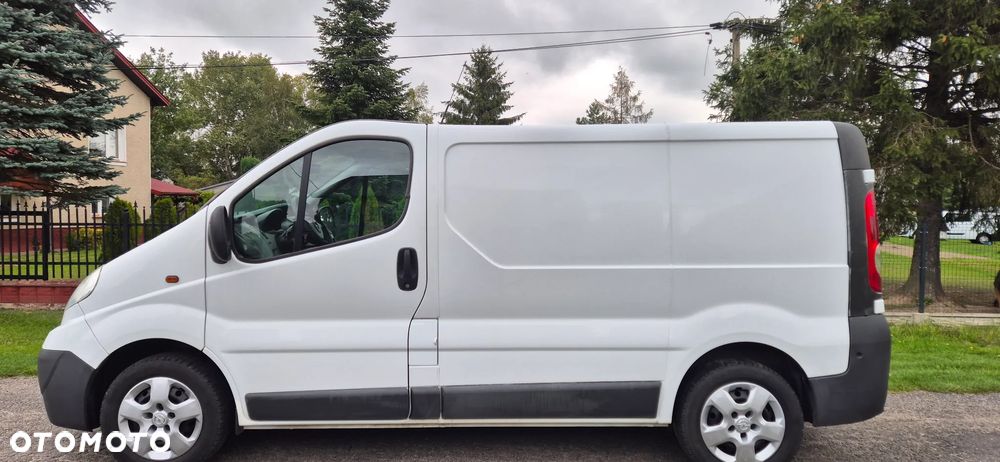 Opel VIVARO - 16