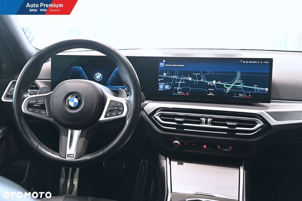 BMW Seria 3 330d xDrive MHEV - 14