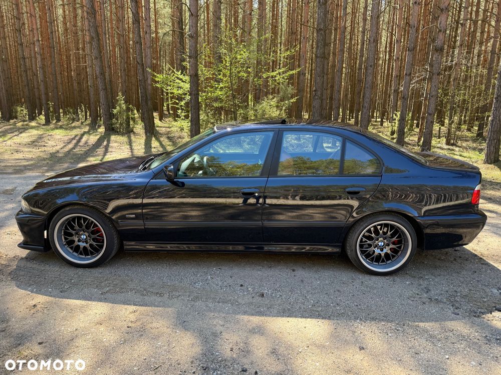 BMW Seria 5 525i - 5