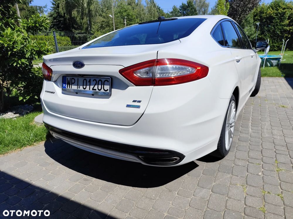 Ford Fusion - 3