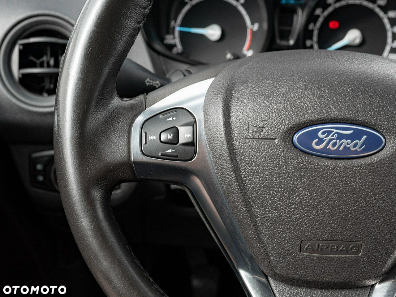 Ford Transit Courier 1.5 TDCi Trend - 17