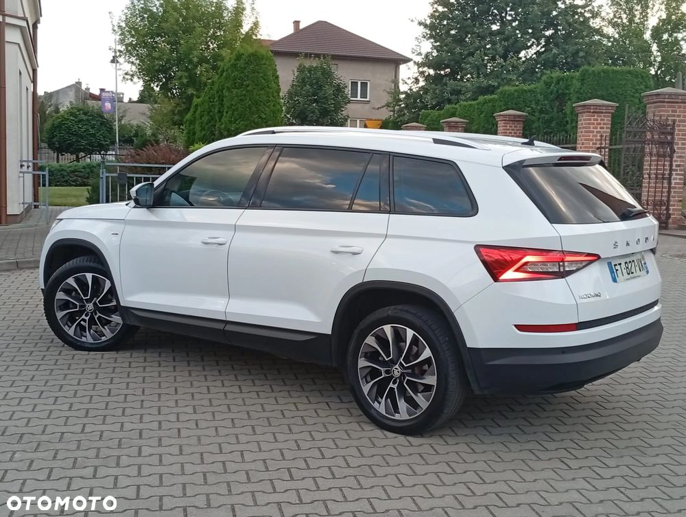 Skoda Kodiaq 2.0 TDI 4x2 Active DSG 7os - 33