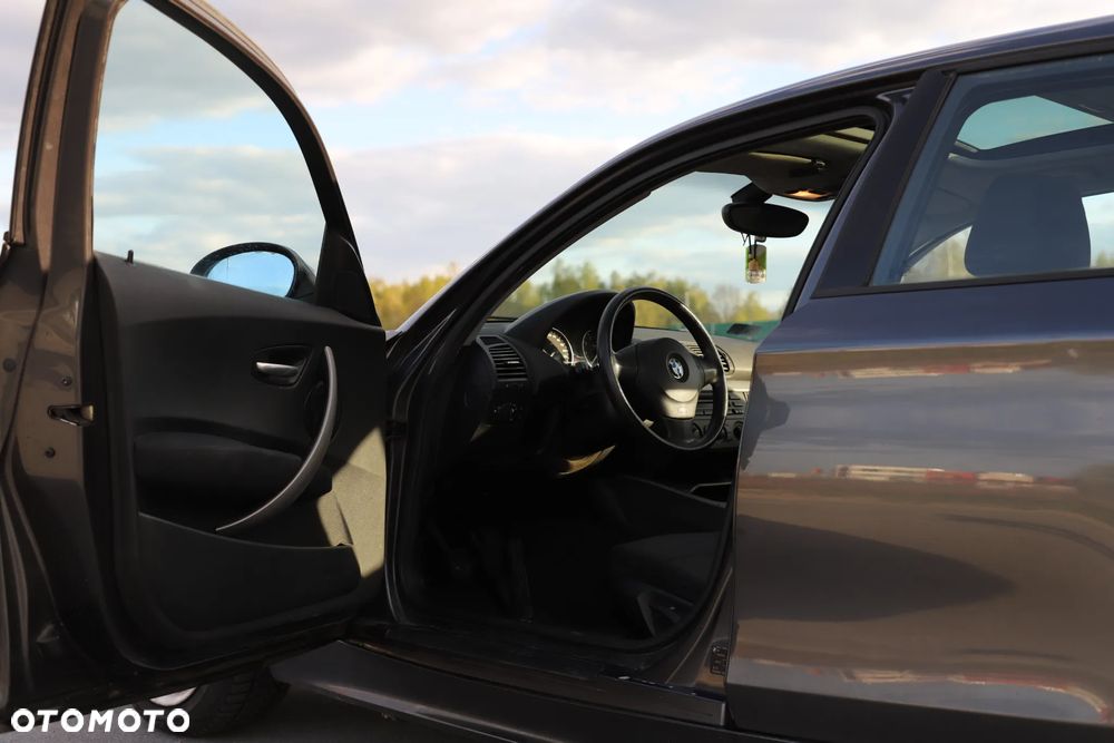 BMW Seria 1 - 8
